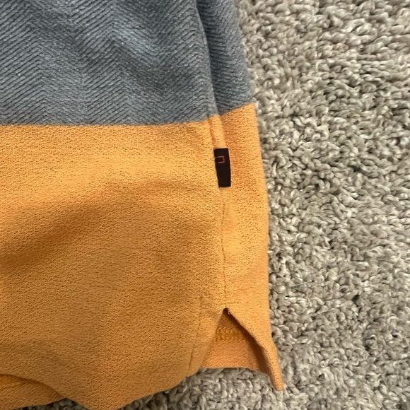 Men’s Collared Slim Fit Polo, stretchy material, yellow stripe, Men’s XL - Picture 2 of 3